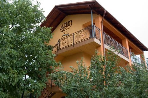 Berehove Hotel | Turul: Guest Rated 8.6 with Pool & Family-Friendly Amenities