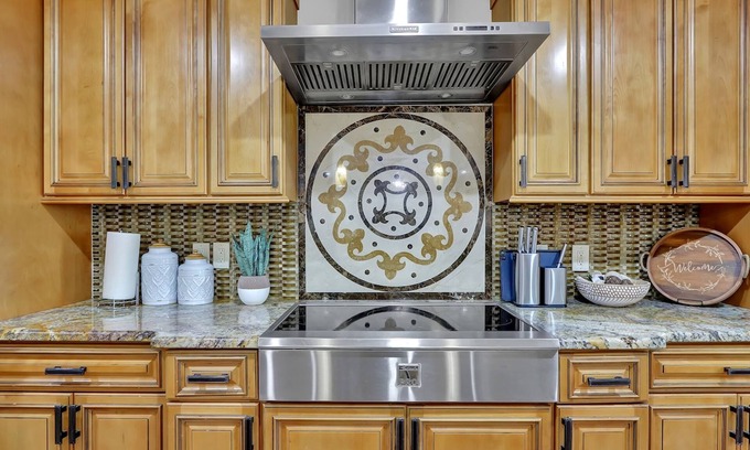 North Brookhaven House | Discover Tuscan Dreams: Pet-Friendly & Family Welcoming Stay