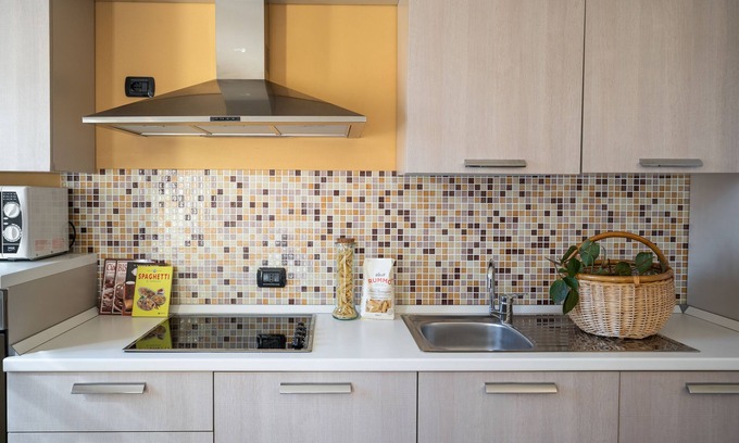 Larciano Apartment | Giuggiola Apartment: Relaxing Retreat with Pool & Spa