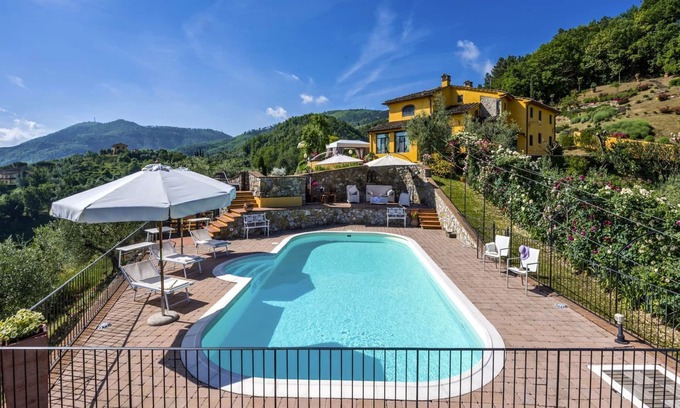 Casalguidi Villa | Charming Tuscan Villa with Pool Near Florence and Lucca