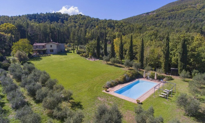Cetona House | Beautiful Tuscan Villa with Breathtaking Views
