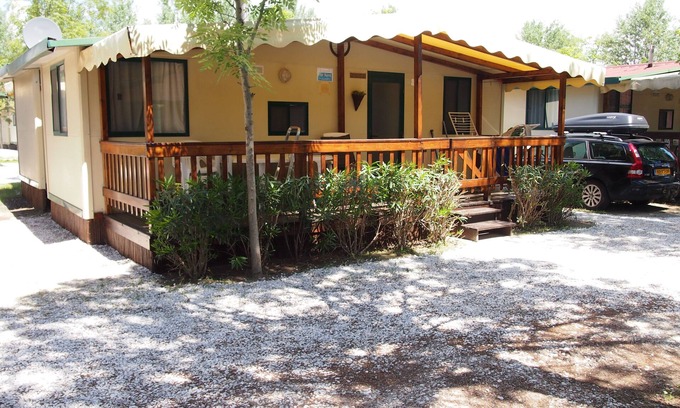 Viareggio Ski Chalet | Discover a Cozy Chalet by the Sea at Famlie Camping Paradiso