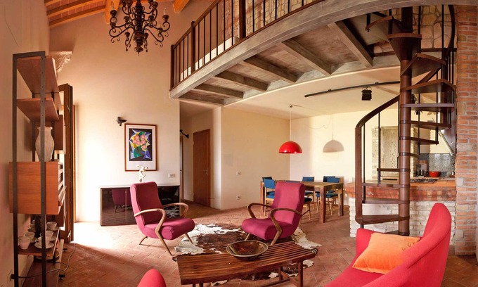 Volterra Apartment | Experience Tuscany Forever: Family-Friendly Villa Retreat