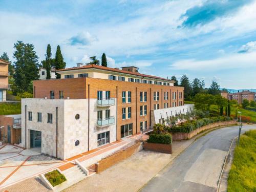 San Rocco a Pilli Apartment | Discover Tuscasì Aparthotel: Pet-Friendly Retreat with Pool