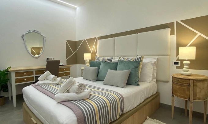 Quartiere XXIV Don Bosco Apartment | Tuscolo METRO A House: Pet-Friendly Retreat with Spa Access