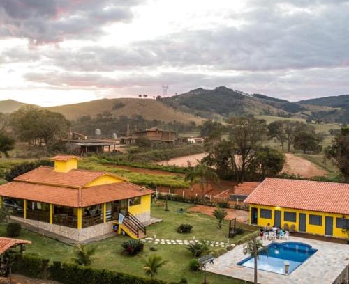Capitolio Hotel | TuTu TonTo: Family-Friendly Retreat with Pool and Kitchen