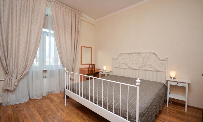 Central Administrative Okrug Apartment | Top-Rated Tverskaya House 15: Pet-Friendly & Accessible