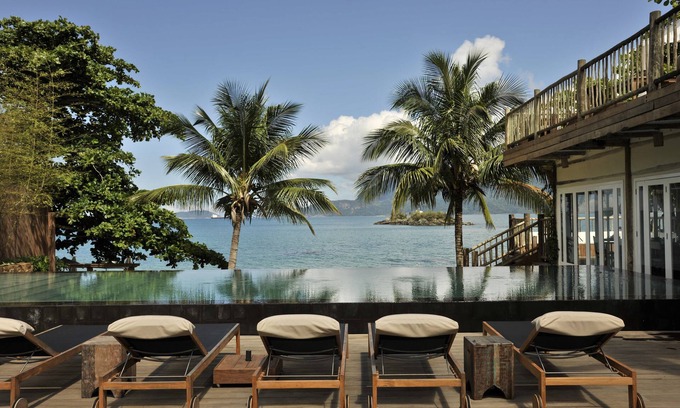 Praia Grande Hotel | Exclusive TW Guaimbê Suites: Ocean Views & Spa Retreat