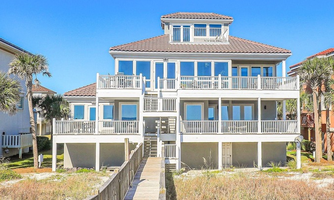 Gulf Shores House | Exclusive Gulf-Front Retreat with Pool and Tennis Access