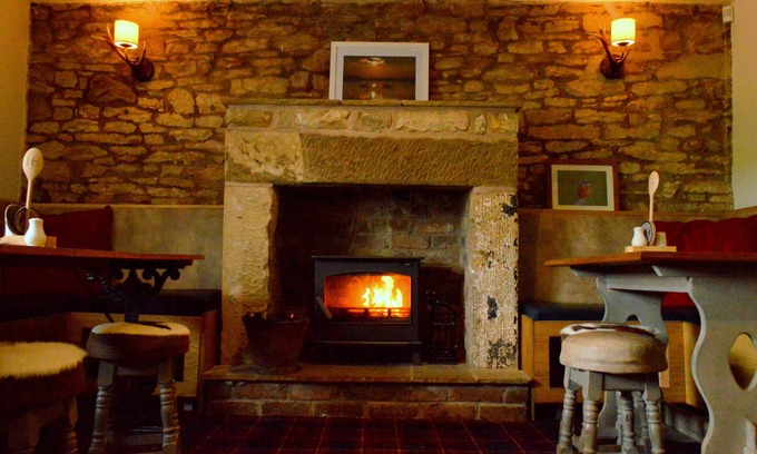 Haydon Bridge Hotel | Twice Brewed Inn: Guest Rated 9.4 with Family-Friendly Amenities