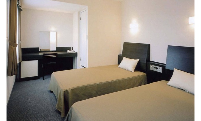 Izumo Hotel | Comfortable Twin Room Near Izumo with Family-Friendly Amenities