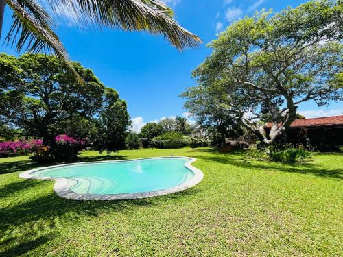 Lopes House | Pet-Friendly Twin House #1 with Pool & High Guest Rating