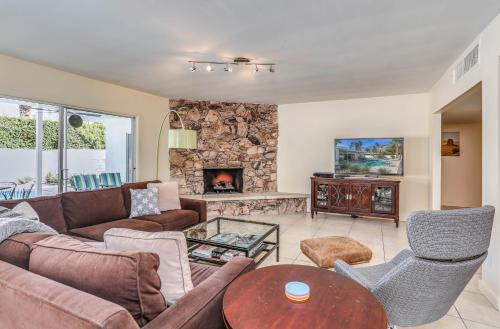 Twin Palms House | Modern Twin Palms: Pet Friendly Retreat with Pool