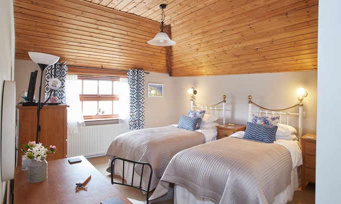 Hickling Bed & Breakfast | Accessible Twin Wet Room with Breakfast at The Dairy Barns