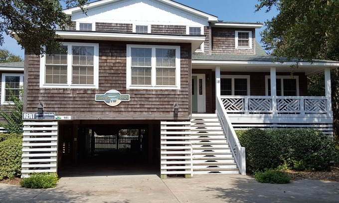 Southern Shores House | Twins Inn: Oceanside Retreat with Pool & Ocean Views