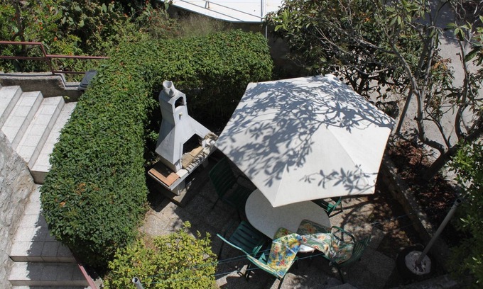 Cove Murtar Apartment | Unforgettable Two Bedroom Apartment with Terrace in Mali Lošinj