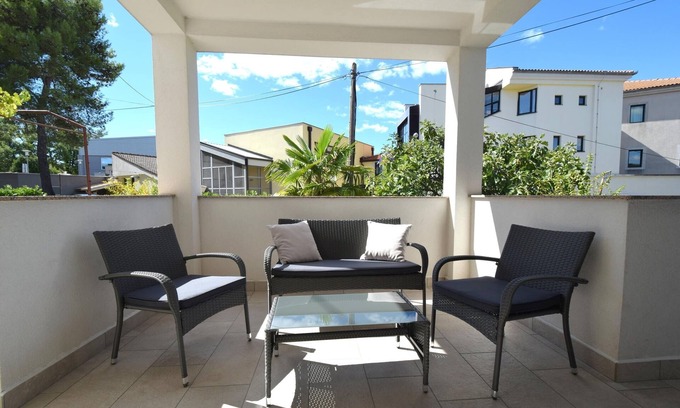 Bogovici Apartment | Cozy Two Bedroom Apartment with Terrace in Malinska