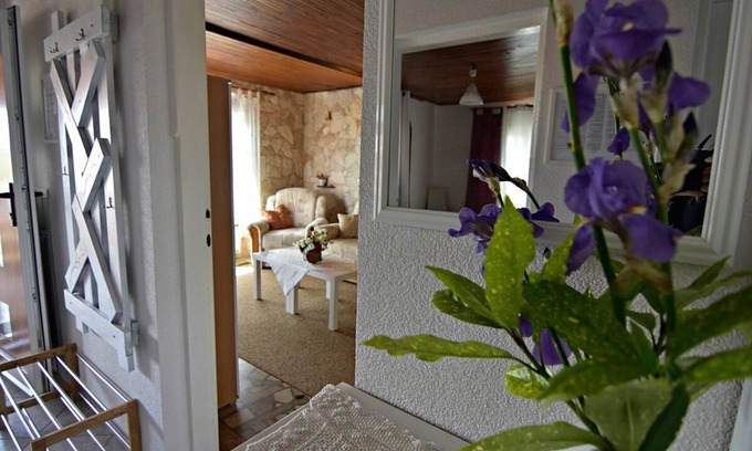 Savudrija Apartment | Elegant Two Bedroom Apartment with Terrace in Savudrija