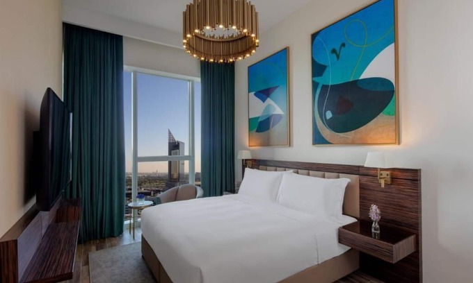 Dubai Media City House | Inviting Two Bedroom Apartment Steps from Mina Seyahi Beach