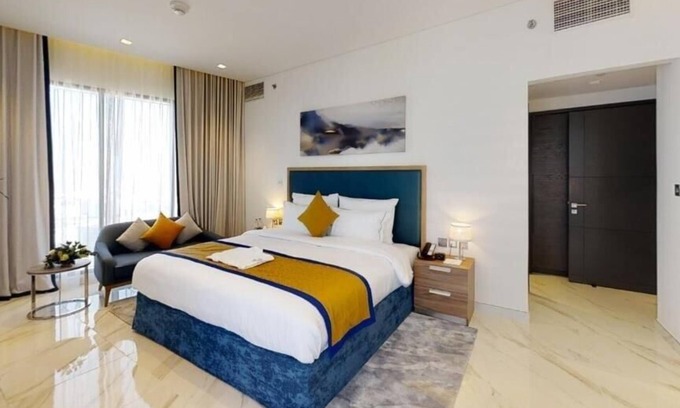 Al Mankhool Apartment | Well-Equipped Two Bedroom Apartment Near Sharaf Dg Metro
