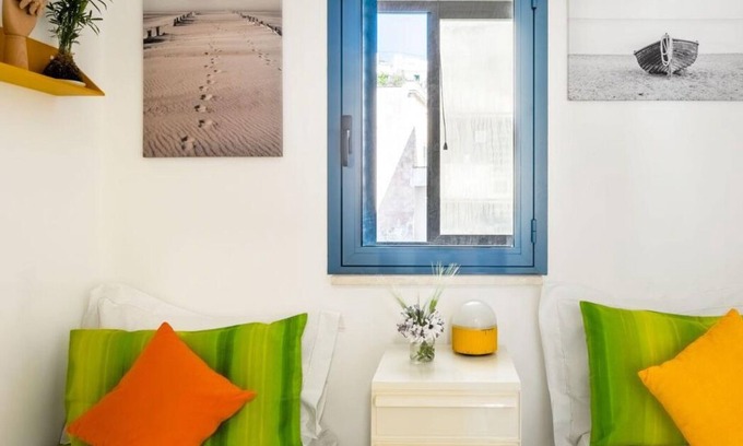 Castro Marina Apartment | Two bedroom apartment with parking 100 meters from the sea