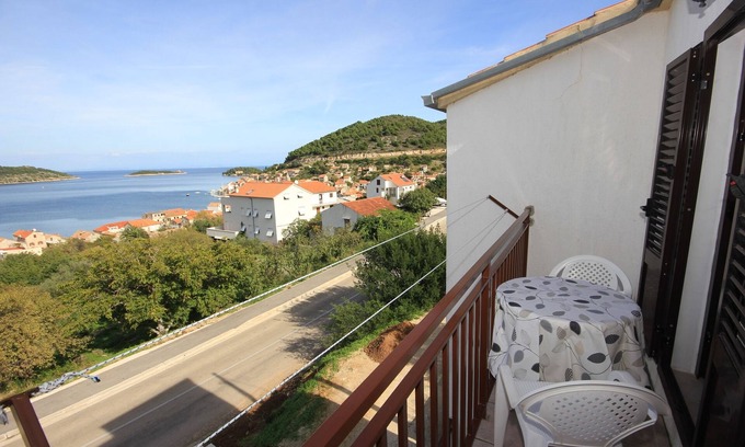 Vis Apartment | Sea View Two-Bedroom Apartment with Balcony in Vis