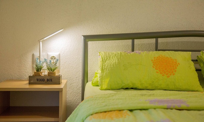 Milna Apartment | Beautiful Two Bedroom Apartment with Sea View in Milna