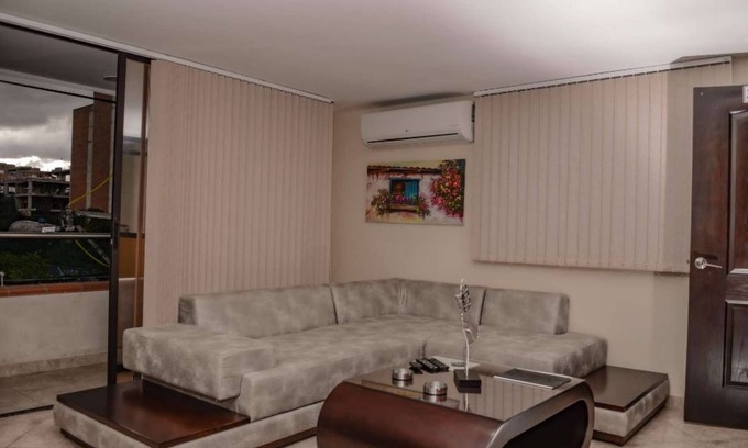 Astorga Apartment | Two Bedroom Retreat with Balcony, Hot Tub & Fast Wifi
