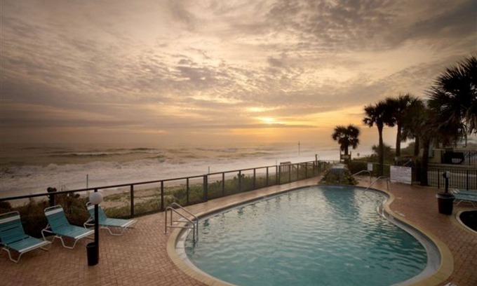Ormond Beach Resort | Oceanfront Two Bedroom Condo with Pool in Ormond Beach