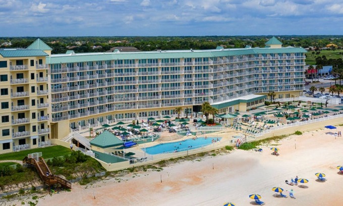 Ormond Beach Resort | Exceptional Two Bedroom Condo with Oceanfront Views
