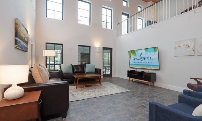 Captiva Condo | Cozy Two Bedroom Duplex Just Steps from the Gulf!