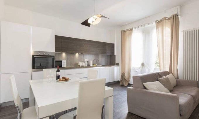 Lugano City-Centre Apartment | Ideal Two-Bedroom Retreat with Garden in Central Location