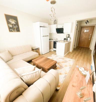 Esenyurt Apartment | Perfect 1-Bedroom Retreat with Free WiFi & Parking