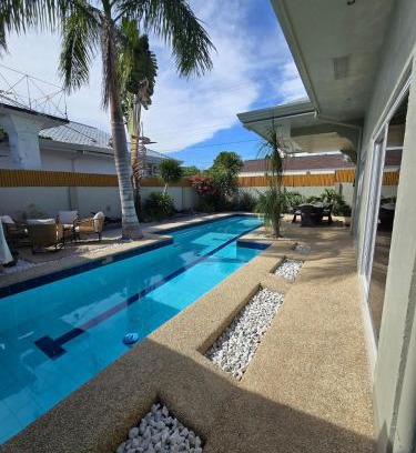 Panglao Villa | Two-Bedroom Private Villa with Spacious Pool Retreat