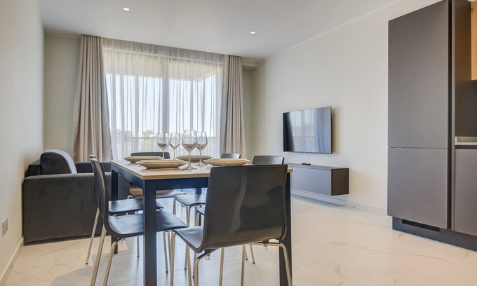 St. Andrew's Apartment | Spacious Two Bedroom Suite with Kitchen & Accessibility