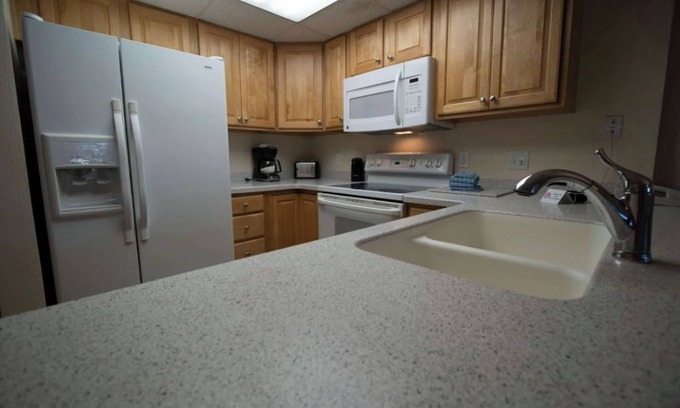 Sandestin Hotel | Inviting Two Bedroom Retreat at Bay Club of Sandestin