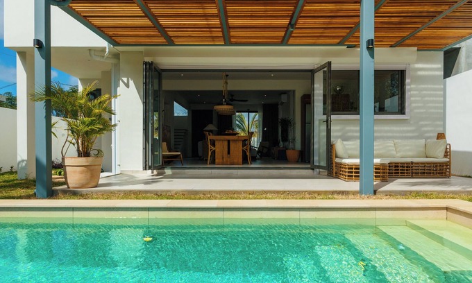 Grand-Baie Villa | Two bedroom villa with pool for your perfect holiday in Mauritius.