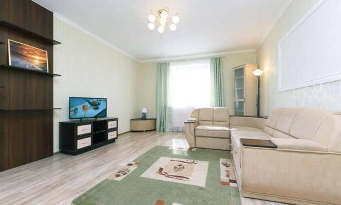 Darnyckyj Apartment | Family-Friendly Two-Bedroom Escape at Mishugi on Poznyaky