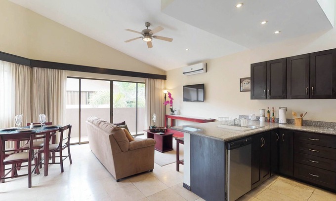 El Ocotal Apartment | Top-Rated Condos with Pool, Steps from the Beach