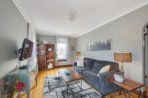 Two Harbors Apartment | Two Harbors Lodging Unit 2
