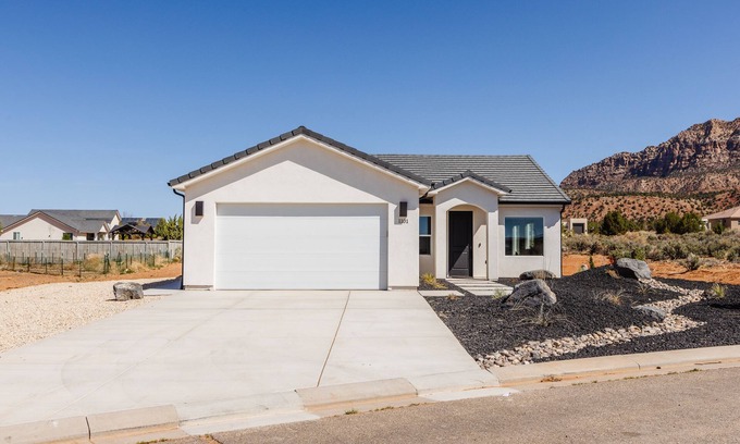 Apple Valley House | Unforgettable Stay at Two Junipers in Southern Utah