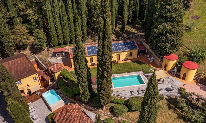 Po' Bandino Villa | Two Private Villas with Heated Pools in Lush Estate
