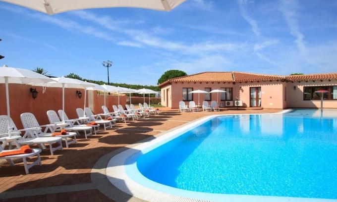 Aglientu Apartment | Pet-Friendly Retreat for 4 at Residence Baia dei Mirti
