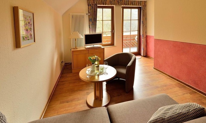 Emmelshausen Other | Pet-Friendly Two-Room Apartment at Landgasthof Baunhöller-Mühle