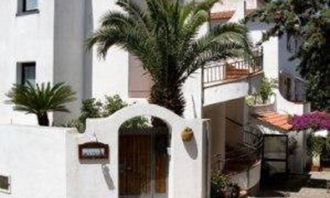 Ischia Porto Apartment | Spacious Two-Room Apartment in Central Ischia Porto