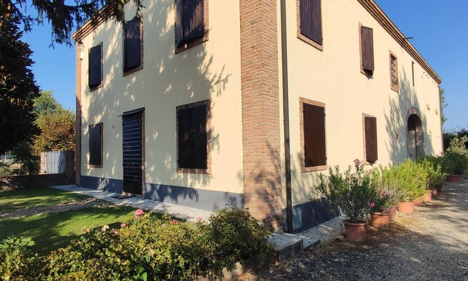Parma House | Comfortable Two-Room Apartment in Parma's Fiera Area