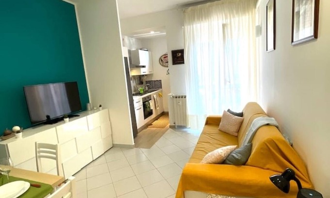 Turro Apartment | Family-Friendly Two-Room Apartment Near Metro Rossa Turro