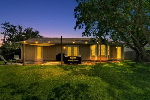 Lynn Haven House | Spacious Main House with Guest Quarters Near PCB Beaches
