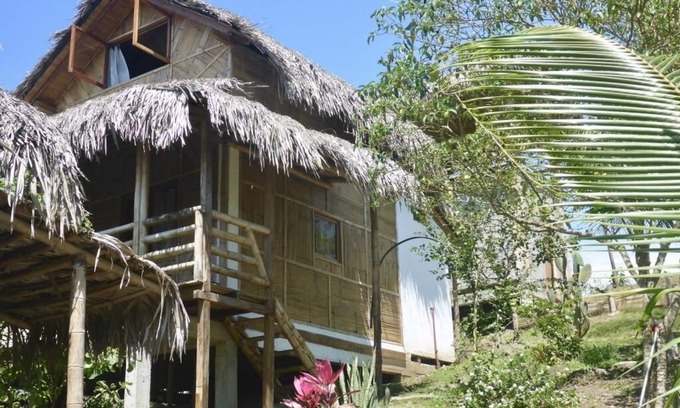 Manglaralto Cottage | Ocean View Cottage with Spa & Breakfast for Families