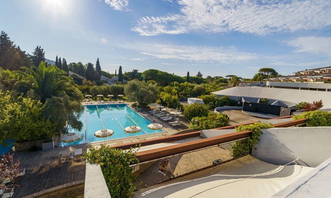 Castiglione della Pescaia House | Twoo-room Comfort by Interhome